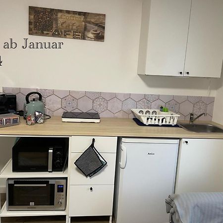 Gemuetliche 1-Zimmer Wohnung Mit Eigenem Eingang Wesseling Εξωτερικό φωτογραφία