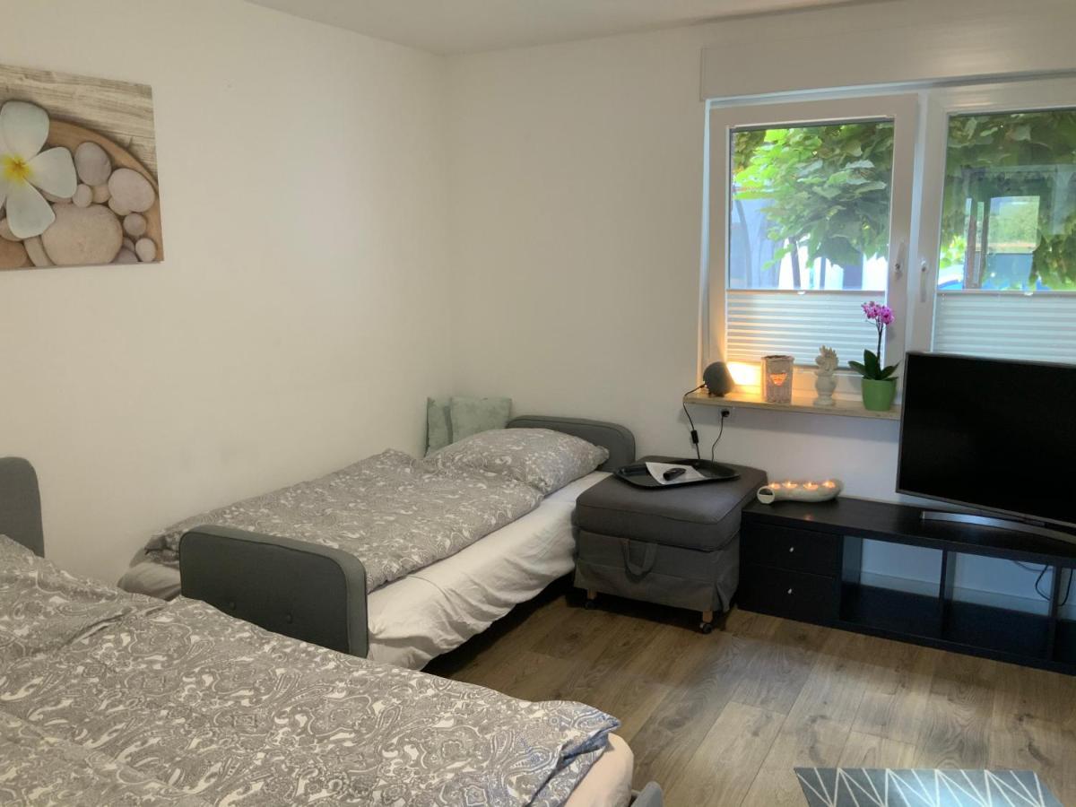 Gemuetliche 1-Zimmer Wohnung Mit Eigenem Eingang Wesseling Εξωτερικό φωτογραφία