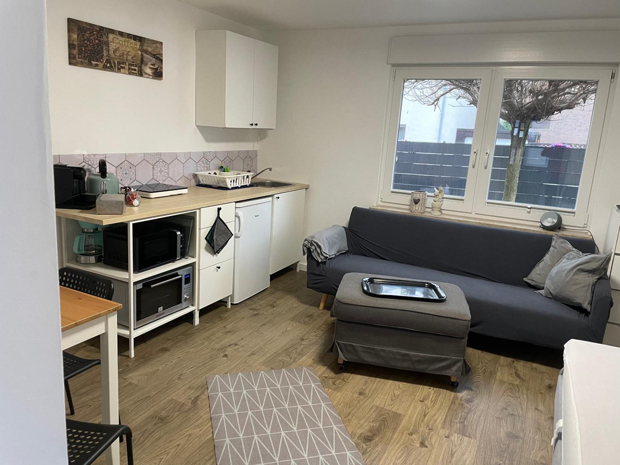 Gemuetliche 1-Zimmer Wohnung Mit Eigenem Eingang Wesseling Εξωτερικό φωτογραφία